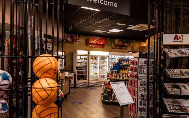 Chalet Near Trails & Town