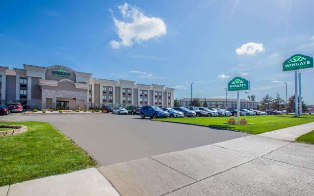 Wingate by Wyndham Detroit Metro Airport