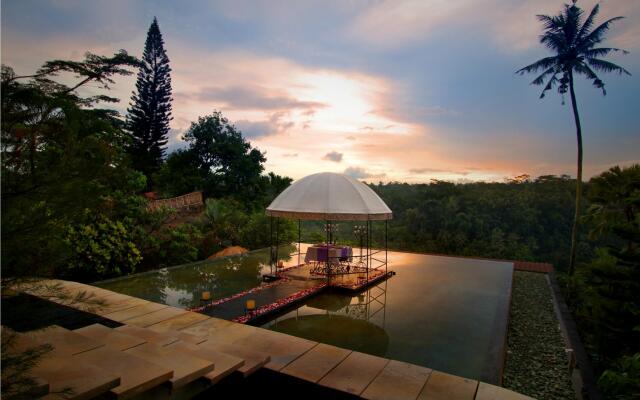 Kupu Kupu Barong Villas and Tree Spa by L'OCCITANE