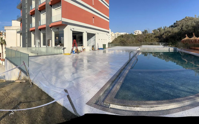 Olivia's Hill Resort