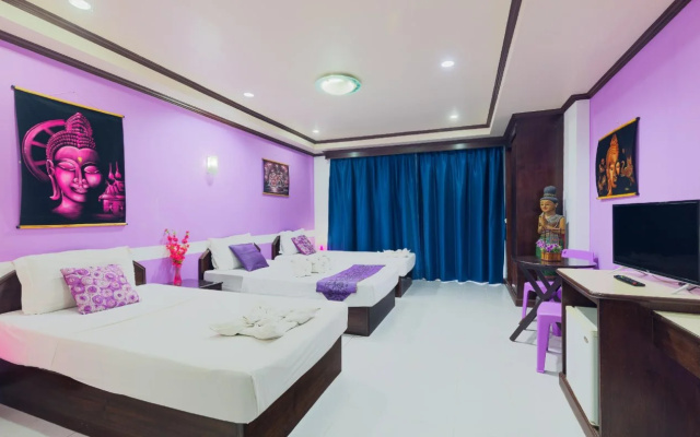 Hotel Grand Orchid Inn