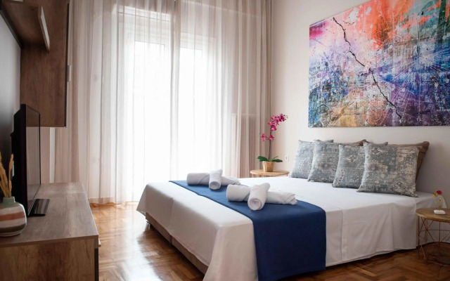 Blue Ark Stylish Athens
