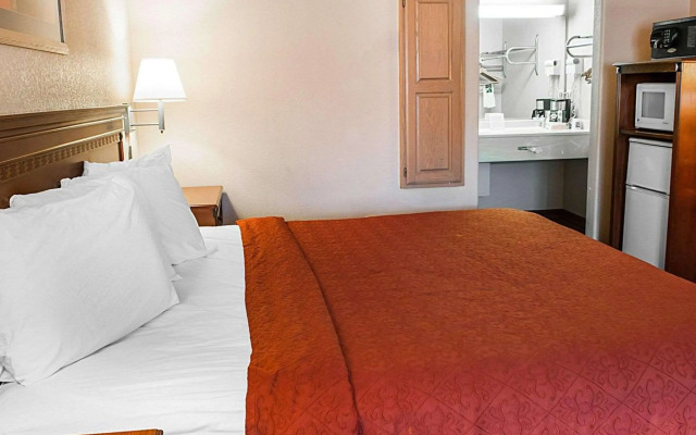 Quality Inn & Suites Las Cruces - University Area