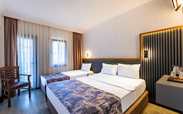 Costa Bitezhan Hotel