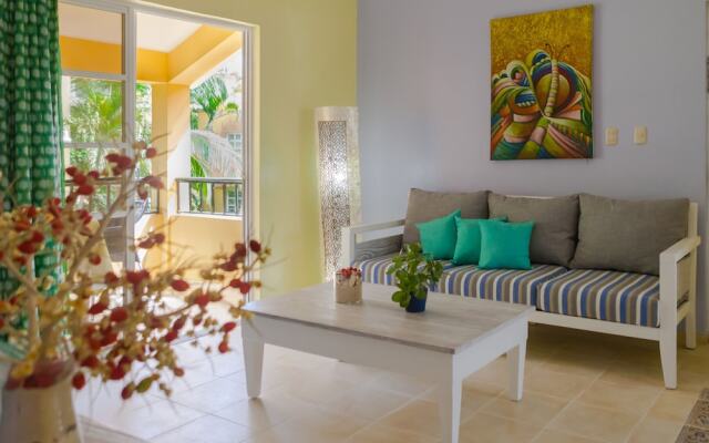 C202 Florisel - Beach Lovely Apartment!
