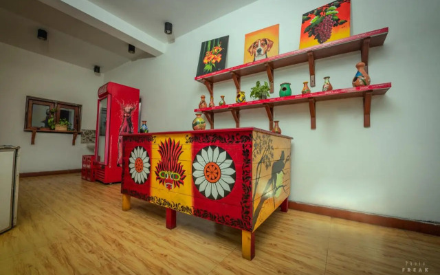 Hotel Athina & Restaurant