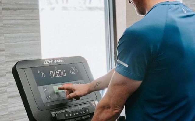 Courtyard Chicago St. Charles