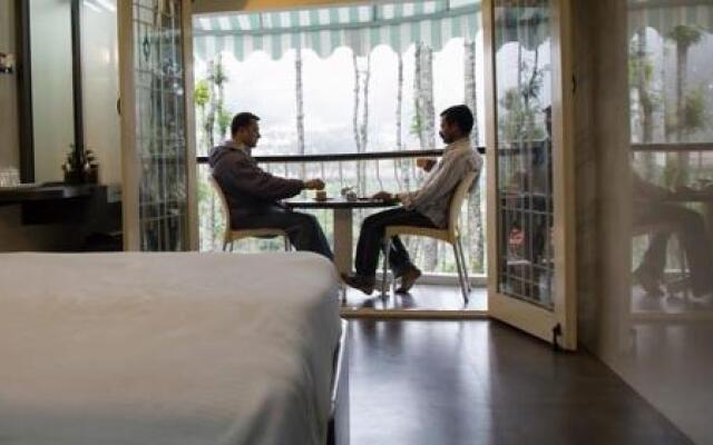 Happy Nest Resort