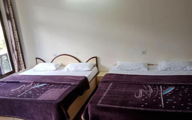 Hotel Pine spring