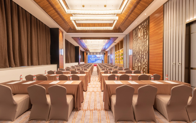 Jinjiang Metropolo Hotel Shenzhen Longgang Central