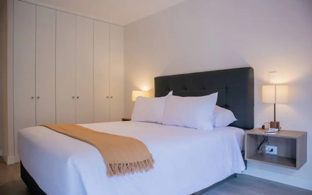 w Striking 2BR w Terrace in Miraflores