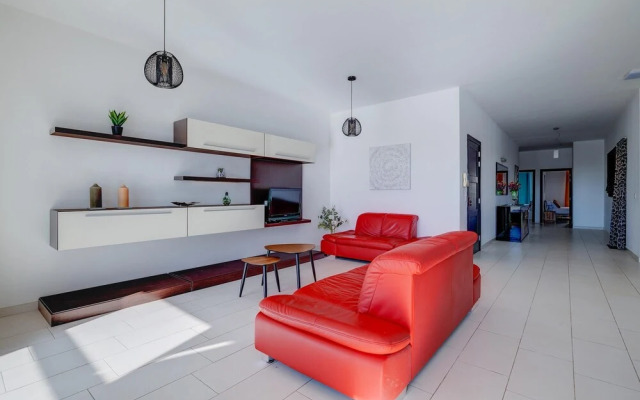 Marvellous Apartment With Valletta and Harbour Views