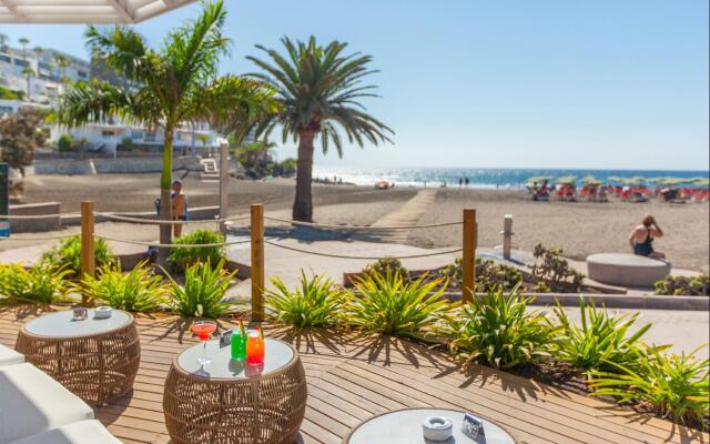 Corallium Beach by Lopesan Hotels - Adults Only