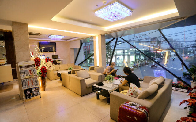 Gold Hotel Da Nang by Haviland