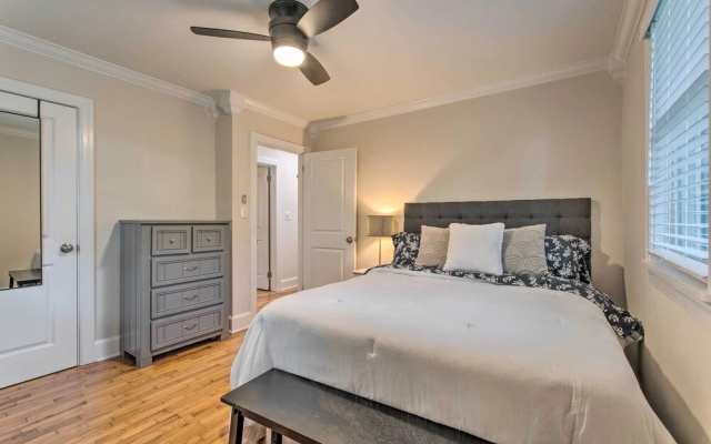 Stylish Wilmington Home, 2 Mi to Riverwalk!