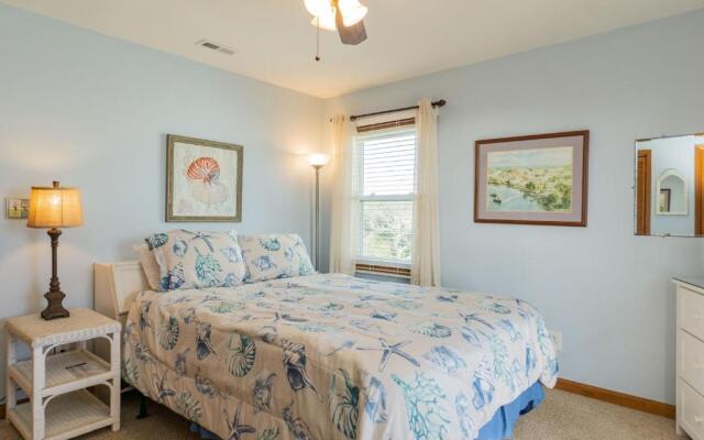 StingWray Cove by Oak Island Accommodations