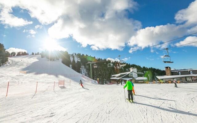 Cavalese few min From ski a26