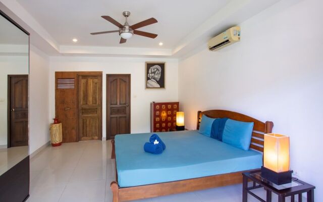 Tropical Thai Style 4BR Pool Villa Fanny