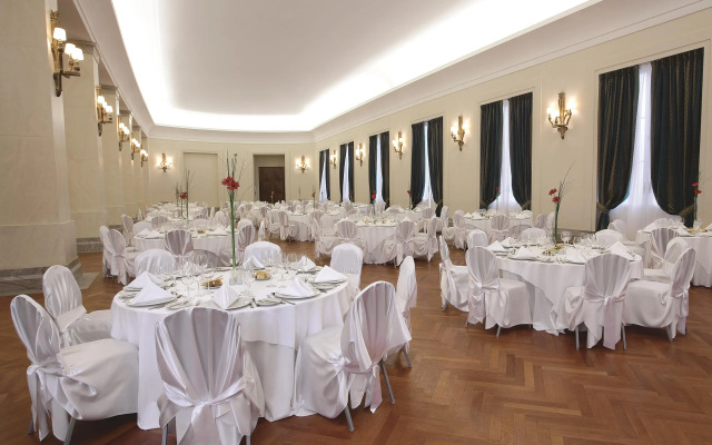 NH Gran Hotel Provincial