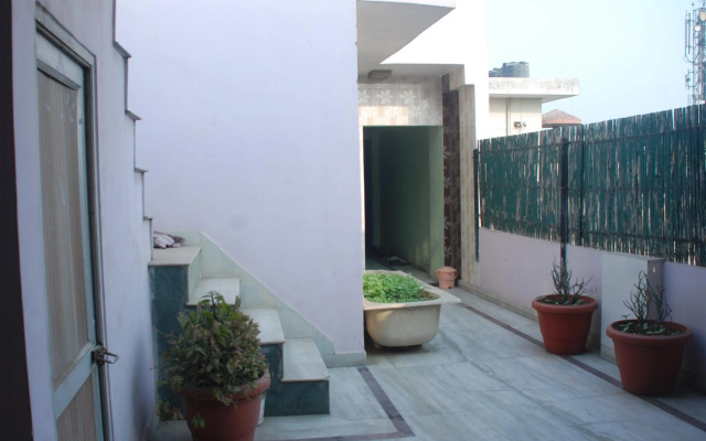 Airport Hotel Aerocity Inn