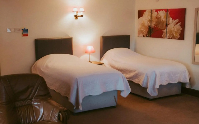 The Heathfield Inn