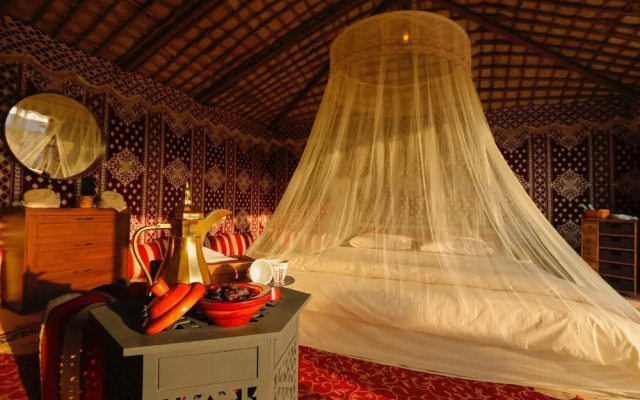 Al Khayma Camp "Elite Glamping & Dining in Experience"