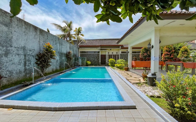 Urbanview Hotel Kumala Banyuwangi By Reddoorz