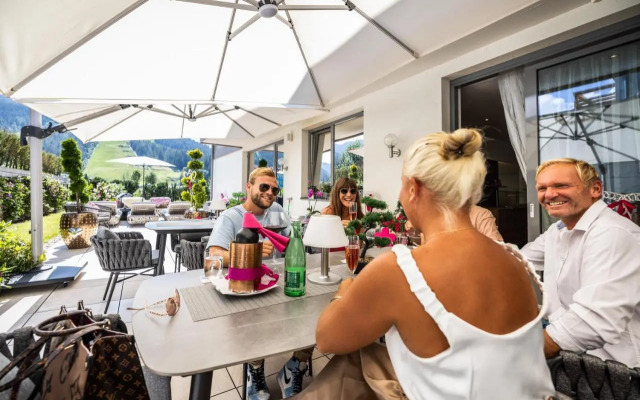 Enjoy the alps