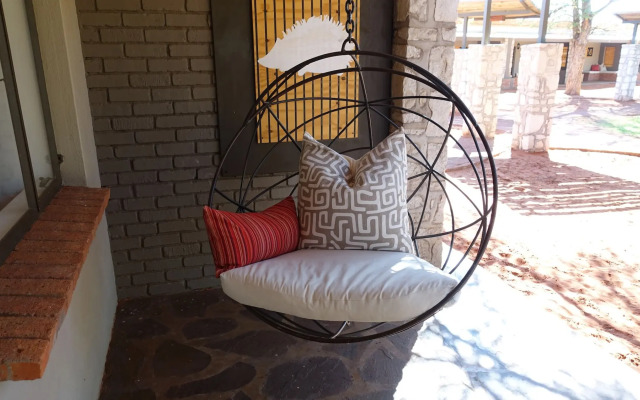 Kalahari Anib Lodge