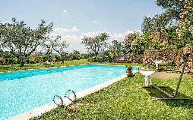 Beautiful Apartment in Poggio Catino With 1 Bedrooms, Wifi and Outdoor Swimming Pool