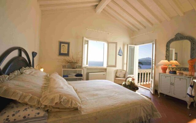 Villa Paola by SolturElba