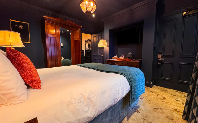 Clementine's Guest House