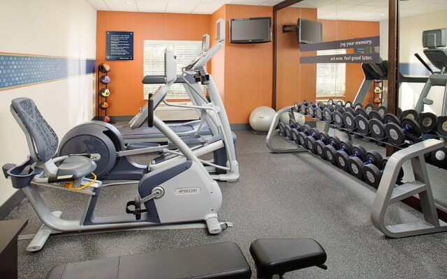 Hampton Inn & Suites Denton