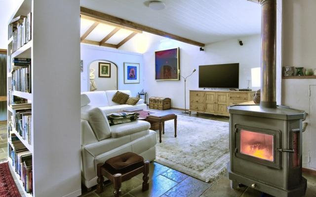Sandspit Lodge