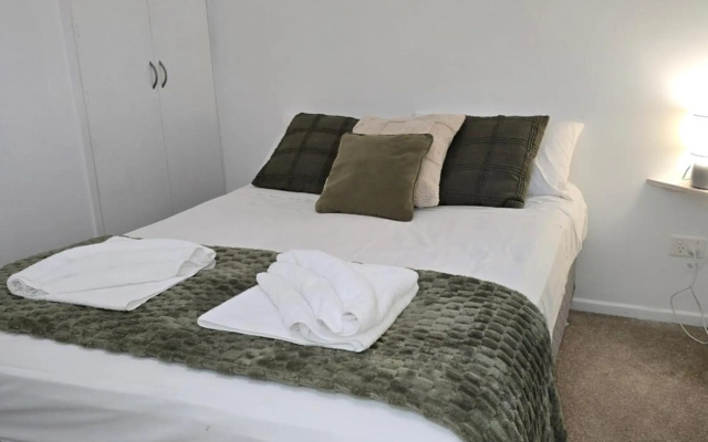 Fraser Coast Top Tourist Park – Guest Rooms – Hervey Bay