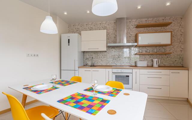 Roomer (Румер) на улице Скрыганова 4А