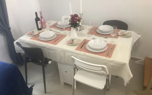 Casa Fiore - 2 Bed House 10 Mins Walk to Centre