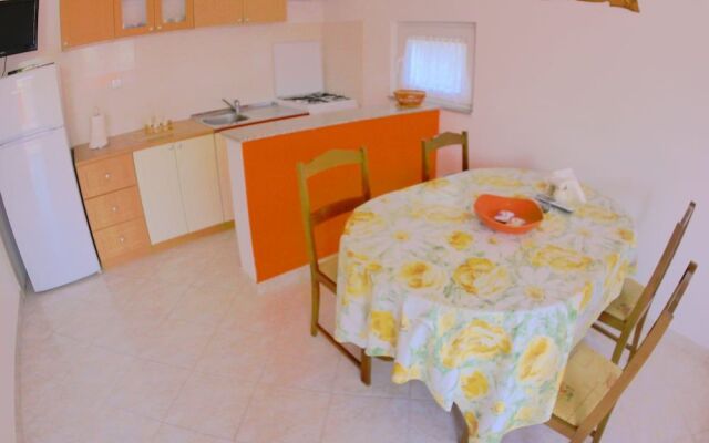 Apartments Anna Maria