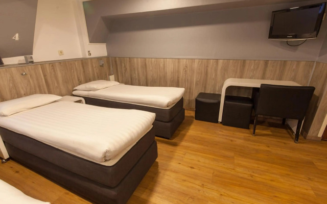 Travel Hotel Amsterdam