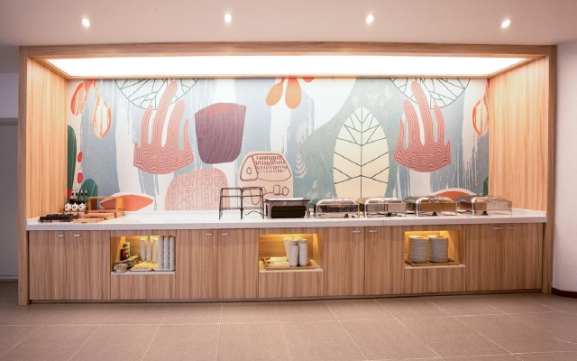 Hanting Hotel Chuangchun Renmin Da Street Northeast Normal University – Restaurant – Changchun