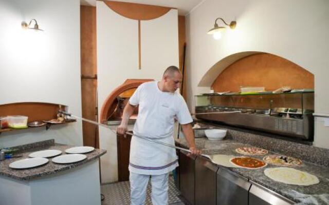 Green Village Assisi Hotel & Camping