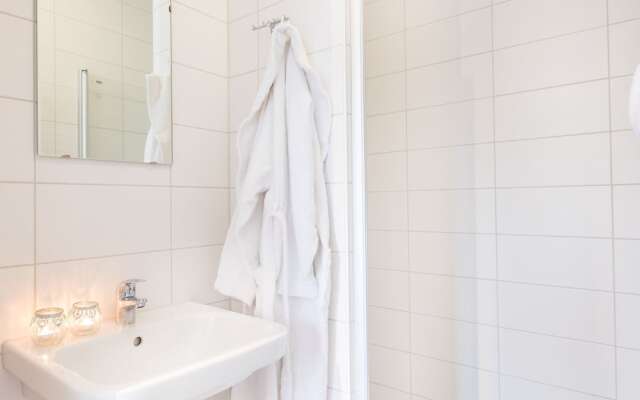 Luxurious Apartment With two Bathrooms, 1 km From the Beach