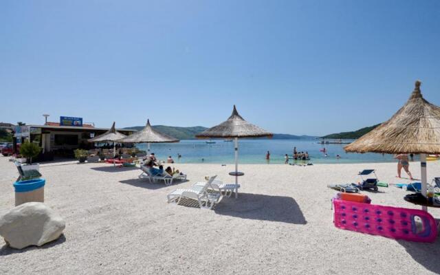 Mare - 30 m From Pebble Beach - SA2