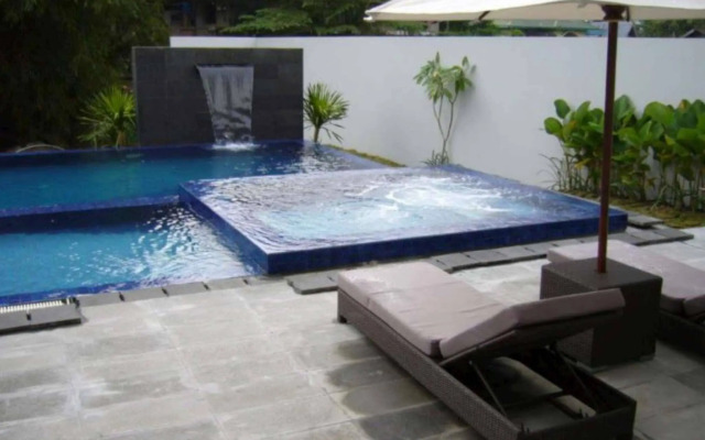 Grand Kecubung Hotel