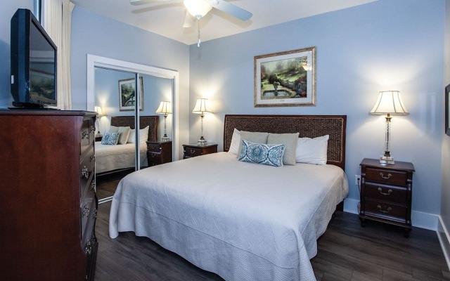 Crd0413 3 Bedroom Condo