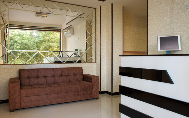 Friday Hotel