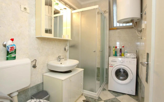 Apartment CVETKO