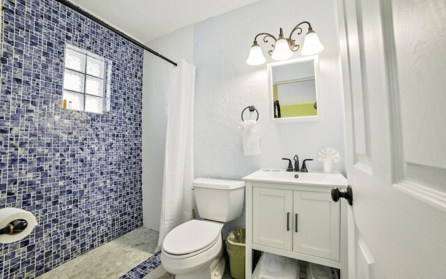 The Elephant Ear Cabanas