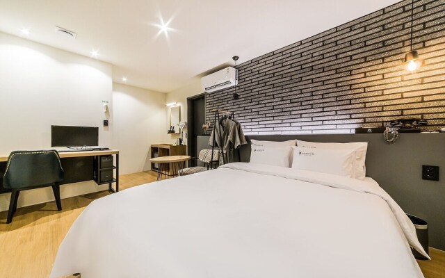 Wonju Hotel Bombom