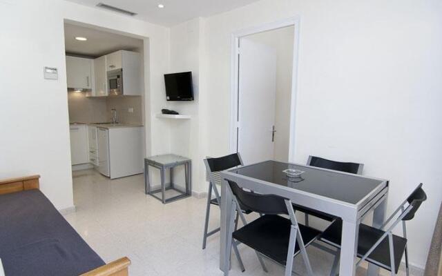 Apartamentos Aromar